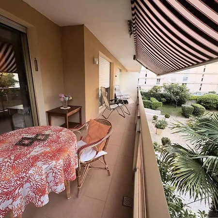Apartment Caravelle - Pereire - Avec Acces Direct A La Et Parking Mae-8344 Arcachon